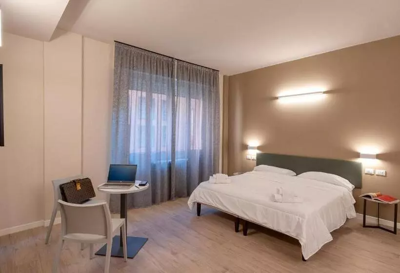 پانسیون Astoria Comfort Rooms