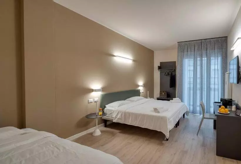 پانسیون Astoria Comfort Rooms