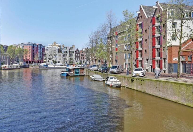 پانسیون City Centre, Canal House, Luxurious , Stylish Bedroom, Ensuite Bathroom, Own Entrance