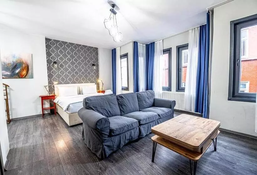 Majatalo Room In Apartment   Luxury Historical Hotel Room In Sultanahmet