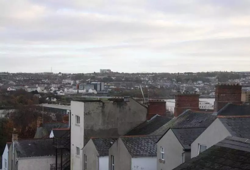 Majatalo Station Rooms