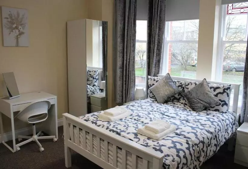 Majatalo Station Rooms