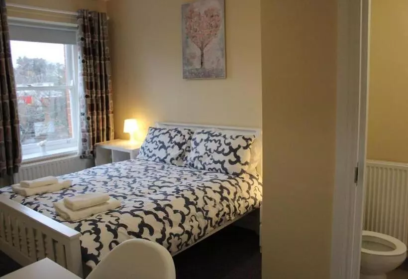 Majatalo Station Rooms