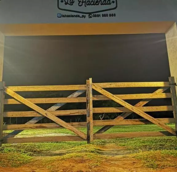 هاستل La Hacienda