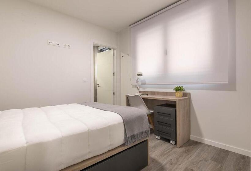 ユースホステル Micampus Getafe Flats