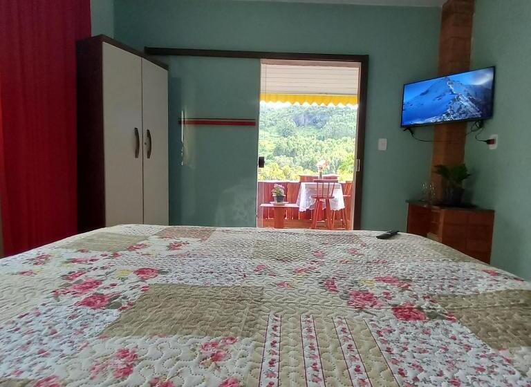 Schronisko Pousada Rancho Das Flores