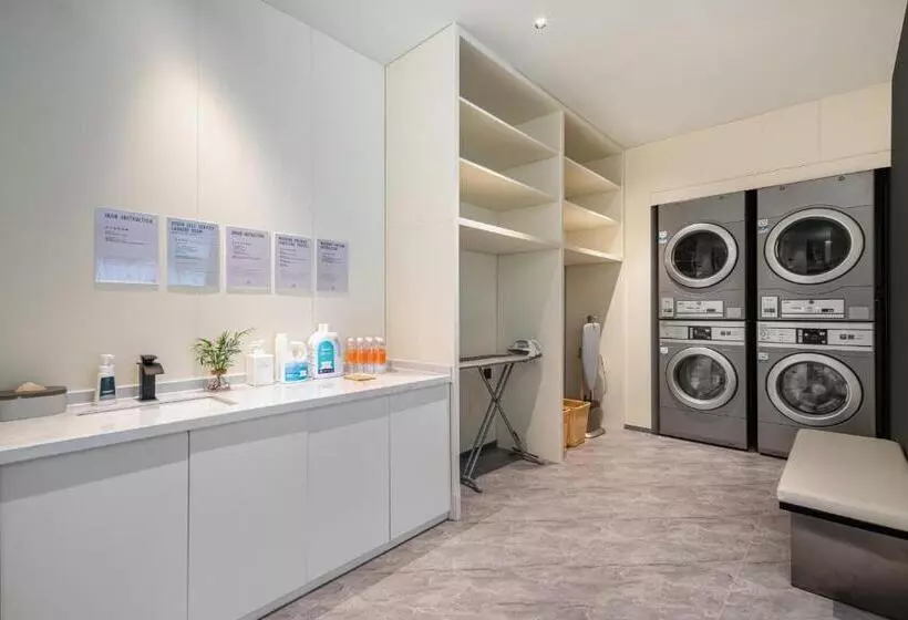 Atour Hotel Zhoushan Putuo Banshengdong Wharf