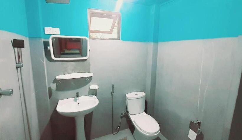 مبيت وإفطار Bamboo Home Stay Hiriketiya