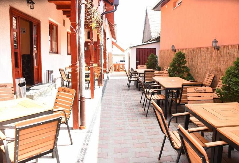 민박 Szépasszony Panzió