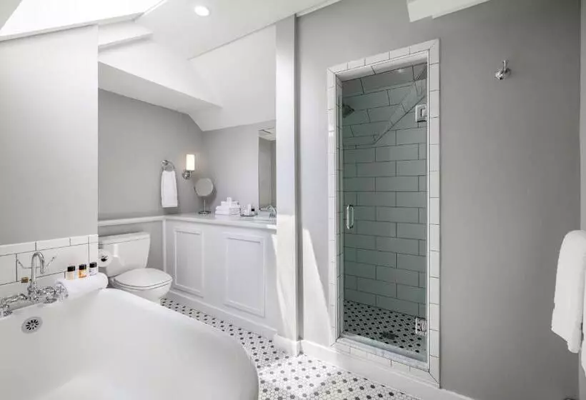 Equinox Resort Residences