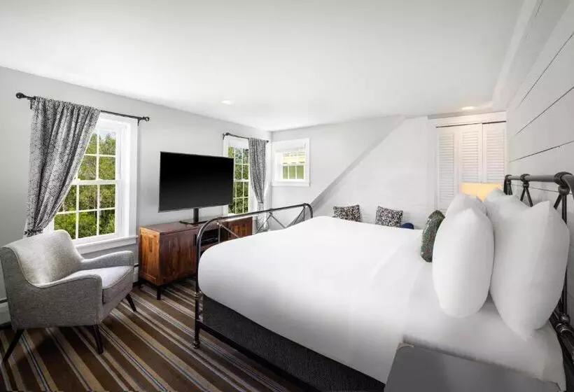 Equinox Resort Residences