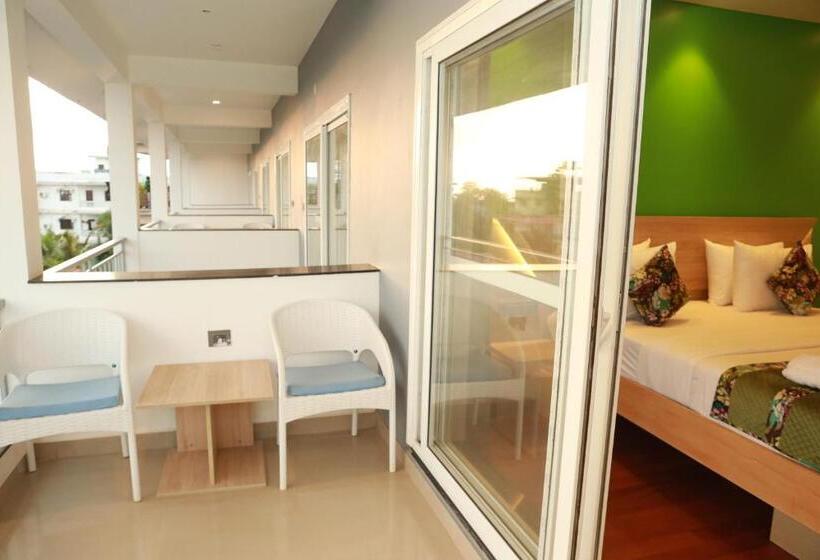 Отель Gracias Cafe & Resort