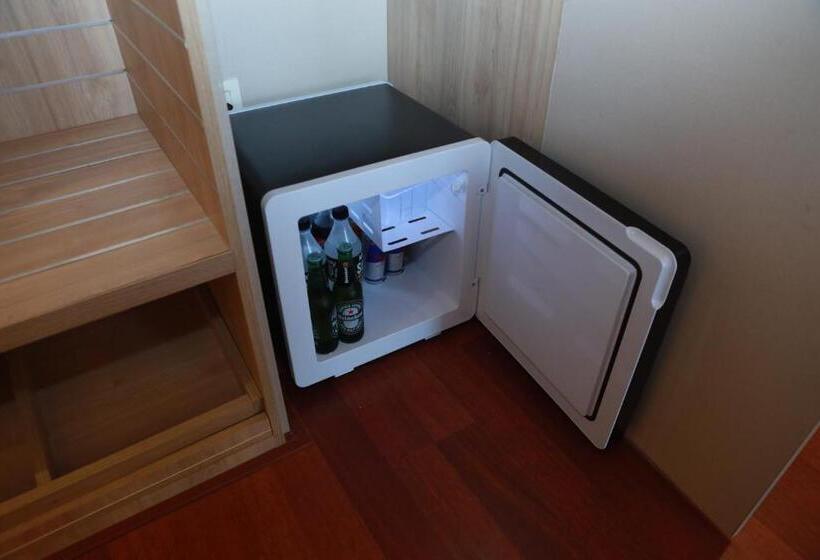 Отель Gracias Cafe & Resort