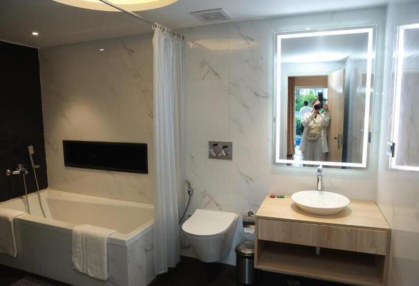 Отель Gracias Cafe & Resort