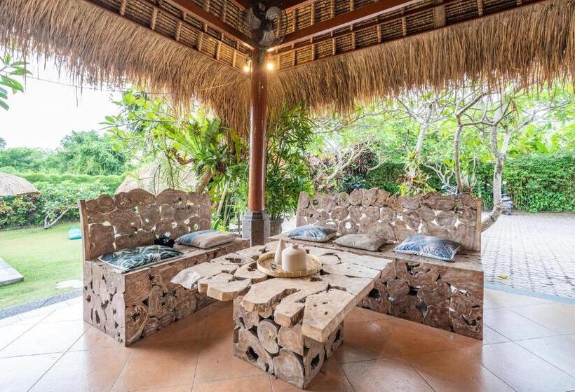 ホテル Kamayana Paradise