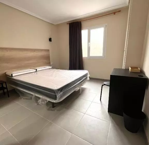 ホテル Marina Elche