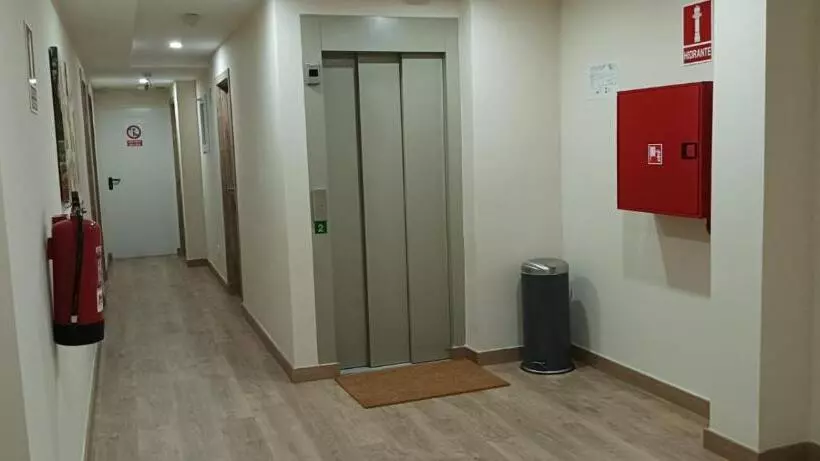 ホテル Marina Elche