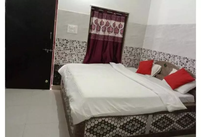Hotelli Prem Vilas Paradise By Wb Inn