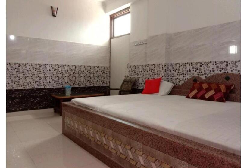 酒店 Prem Vilas Paradise By Wb Inn