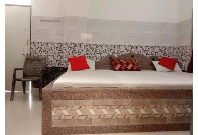 Hotelli Prem Vilas Paradise By Wb Inn