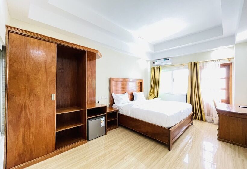 هتل Pulickal Heights