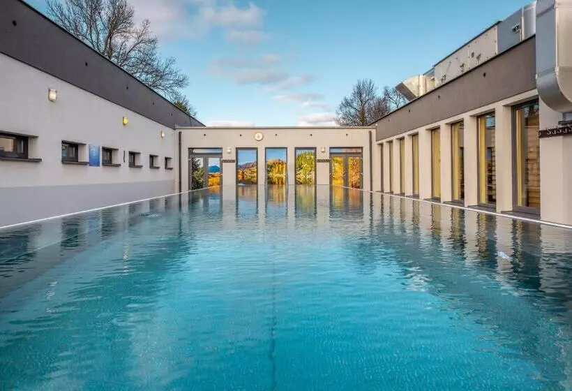 Hotelli Termály Malé Bielice