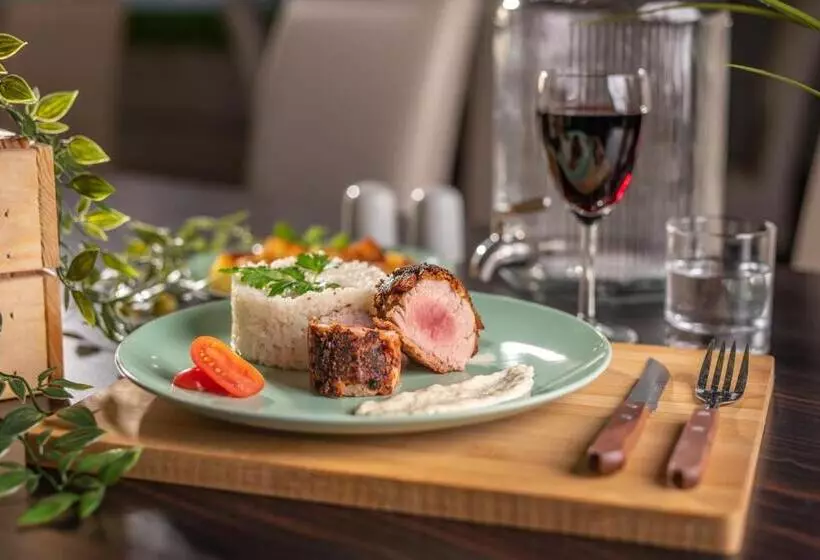 Hotelli Termály Malé Bielice