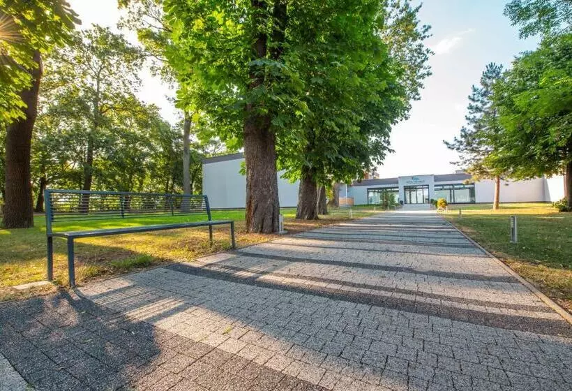 Hotelli Termály Malé Bielice