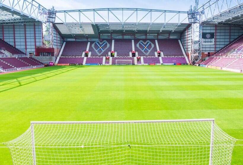 هتل Tynecastle Park