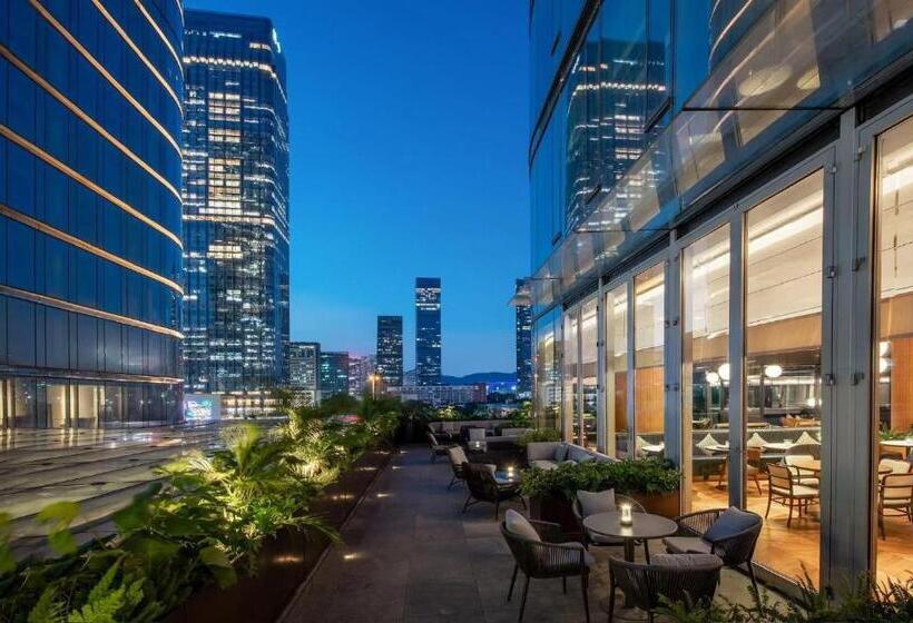 Intercity Hotel Futian Zhongzhou Bay