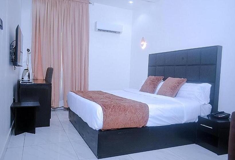 Kendronna Hotel And Suites