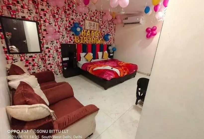 هتل O Shivam In