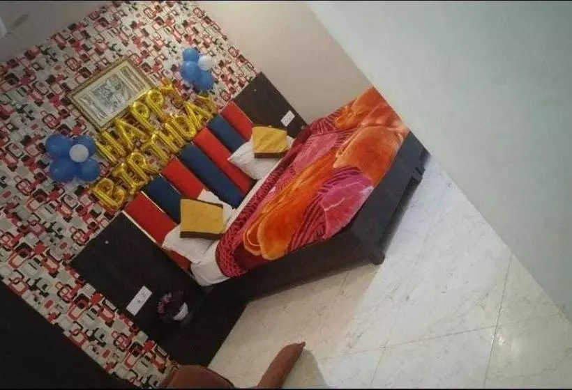 هتل O Shivam In