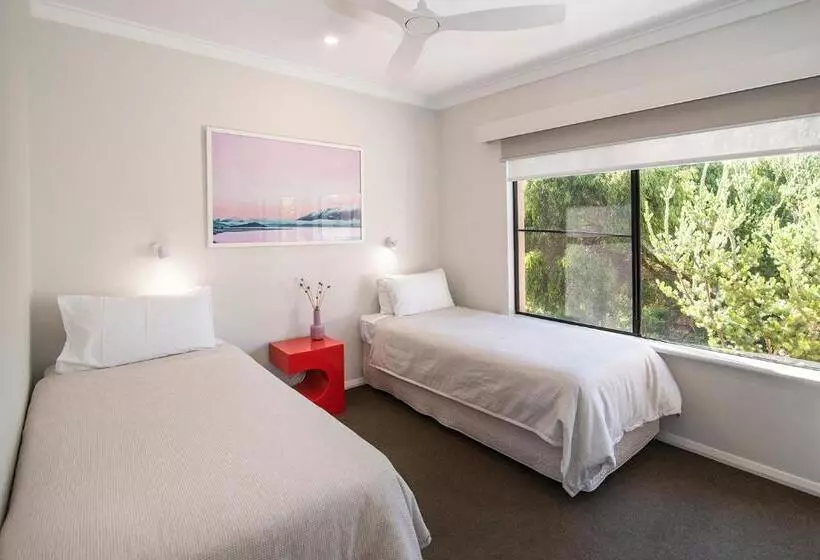 Panorama At Margarets Beach