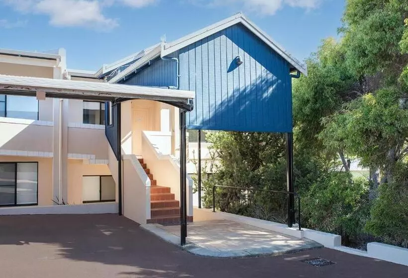Panorama At Margarets Beach