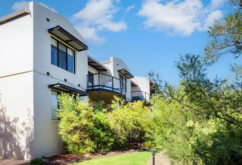 Panorama At Margarets Beach