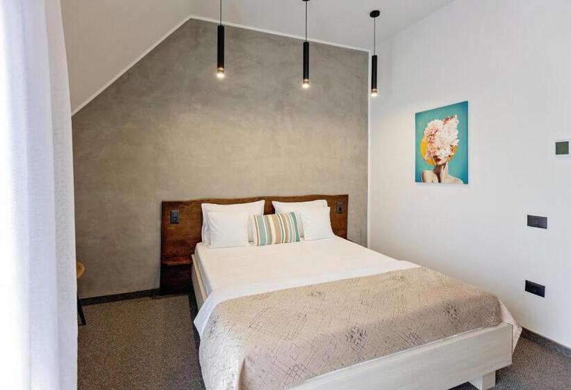 膳宿费 Complex Acom