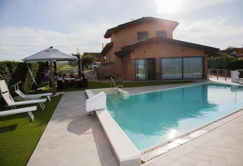 膳宿费 Il Fiore Di Spina