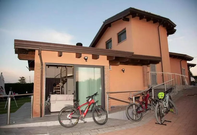 Majatalo Il Fiore Di Spina