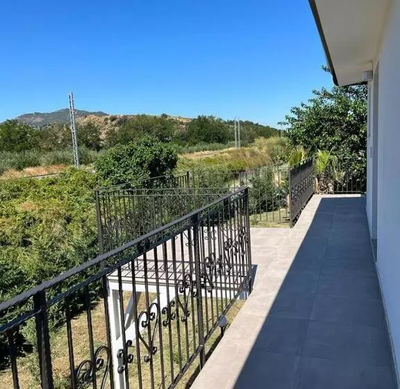 ペンション Policaretto Rooms