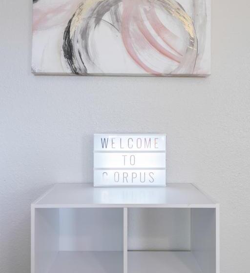 Panzió Winter Discounts Pink Studio, Central Location