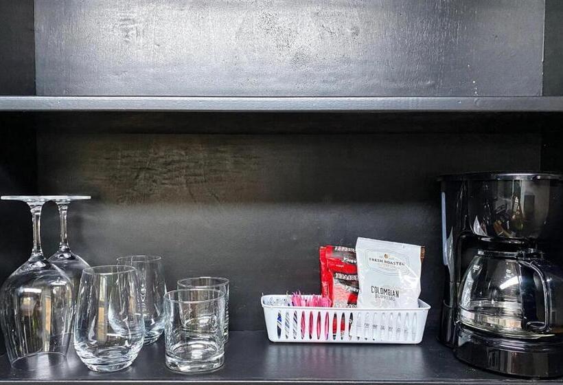 Panzió Winter Discounts Pink Studio, Central Location