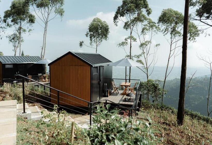 Resort Otel Bobocabin Dieng, Wonosobo