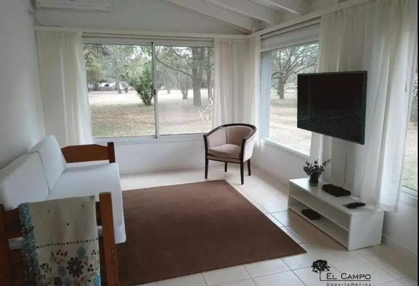 リゾートホテル El Campo Departamentos