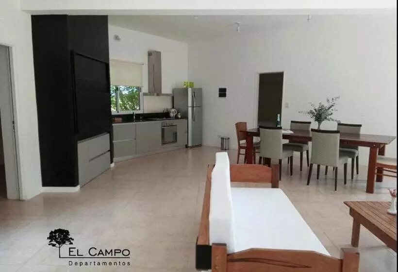 リゾートホテル El Campo Departamentos