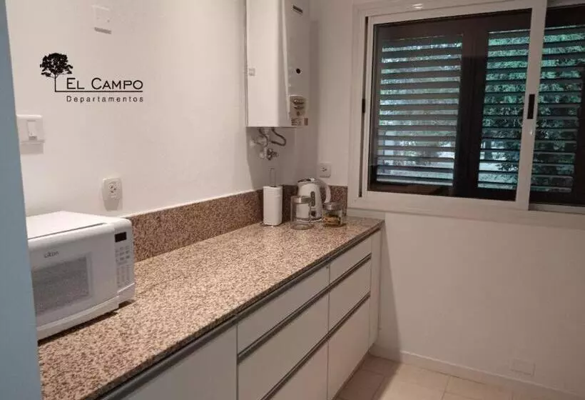 リゾートホテル El Campo Departamentos