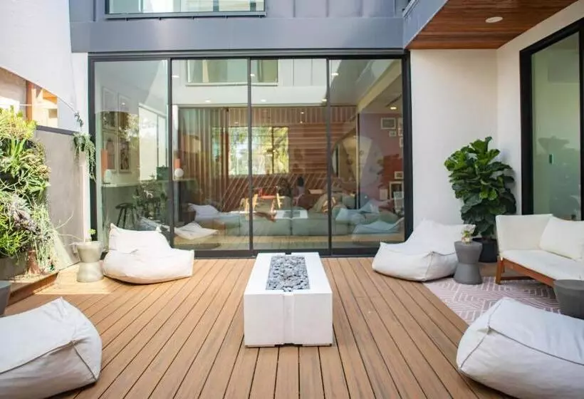 هاستل Haven Coliving