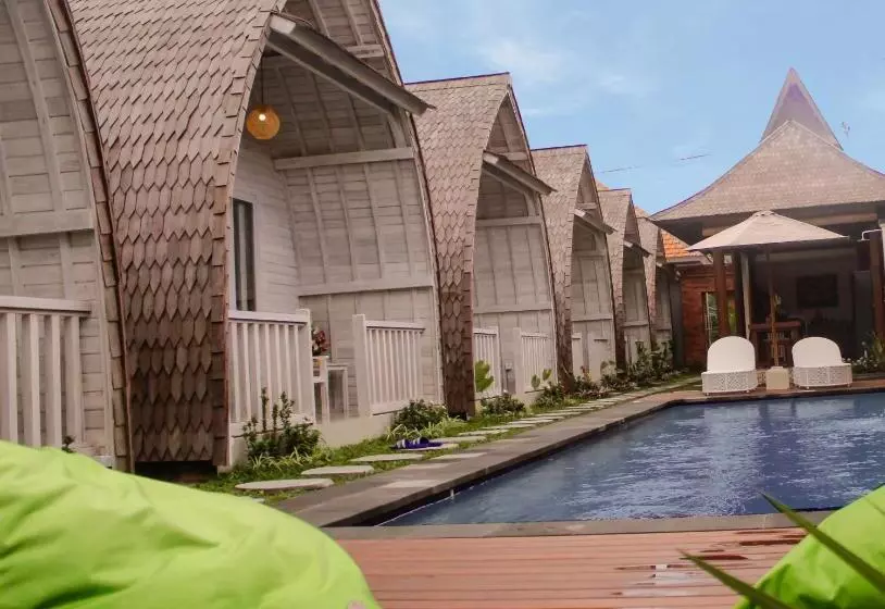 Retkeilymaja Kj Klumpu Wooden Style Guest House At Canggu