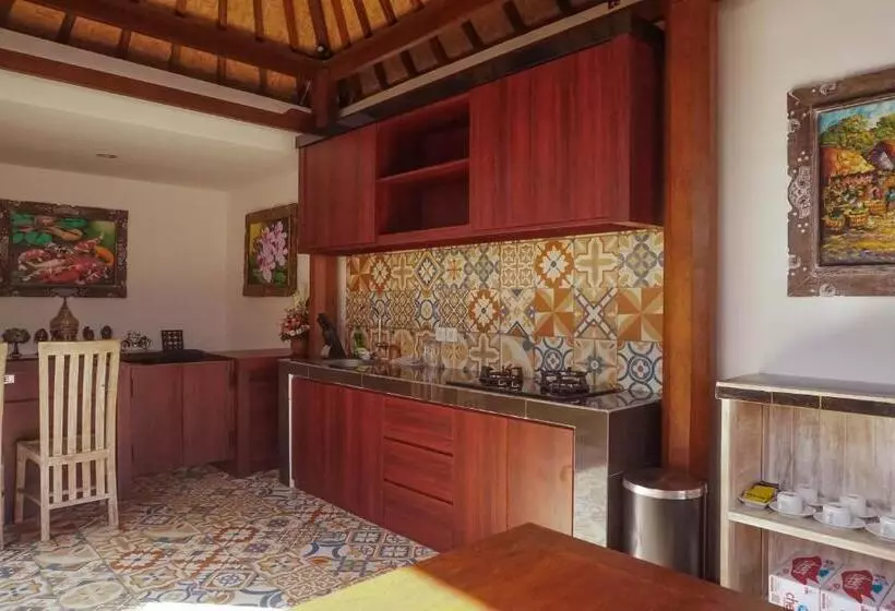 Retkeilymaja Kj Klumpu Wooden Style Guest House At Canggu