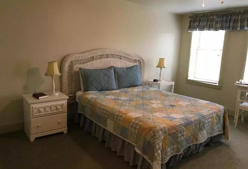 Retkeilymaja The Eagle S Nest Inn